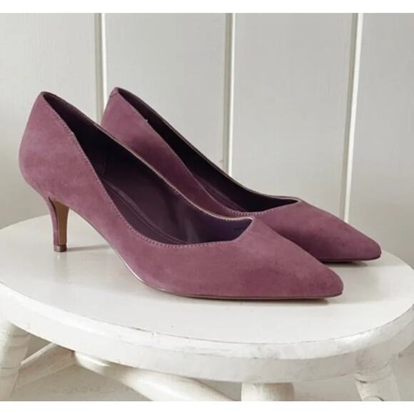 White House Black Market Phoebe Dried Lavender Suede Heels Pumps Pointed Toe 9 - Picture 1 of 11